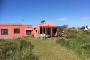 Casa Rosada de los Corvinos