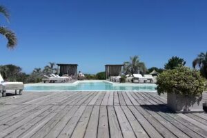 Casa Suaya Hotel Boutique