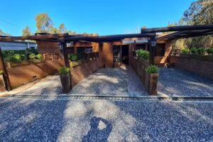 Casitas Solís, Fuente de la Salud