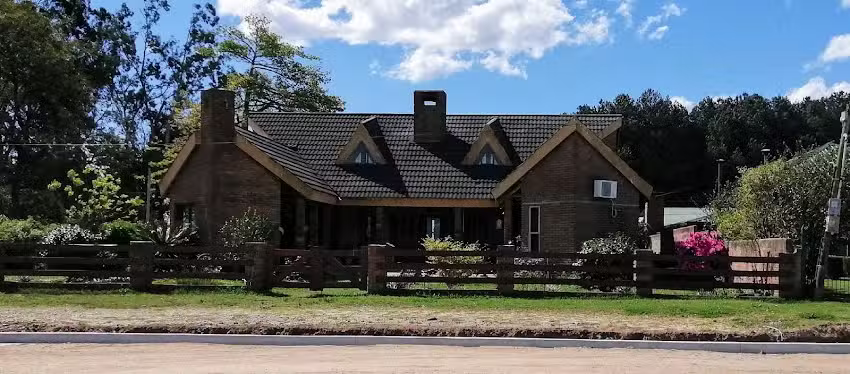 Complejo arcoiris(san gregorio de polanco)