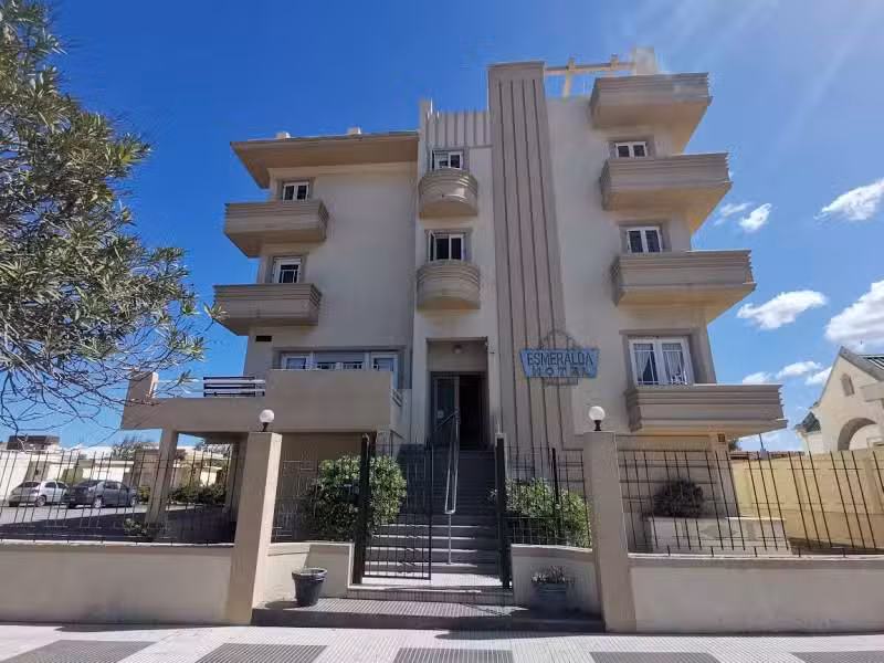 Esmeralda Hotel
