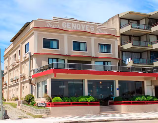 Hotel Genoves