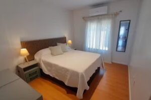 La Casita De Al Lado