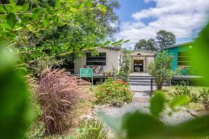 Mundaka Hostel y Bar