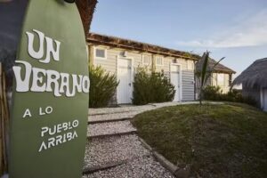 Pueblo Arriba Hostel Punta del Diablo