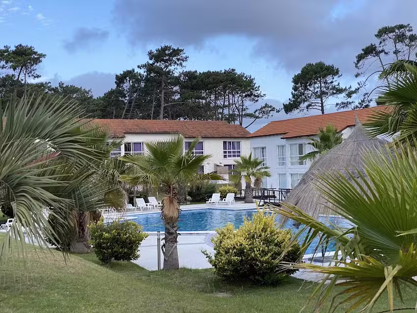 Punta Del Este Arenas Hotel & Resort